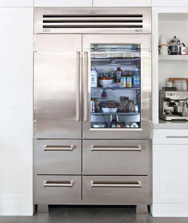 https://www.organized-home.com/ezoimgfmt/media.organized-home.com/wp-content/uploads/2017/03/heather-bullard-sub-zero-glass-door-refrigerator-1.jpg?ezimgfmt=rs:380x450/rscb1/ng:webp/ngcb1